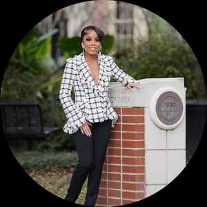 Meet your Posher, Jade